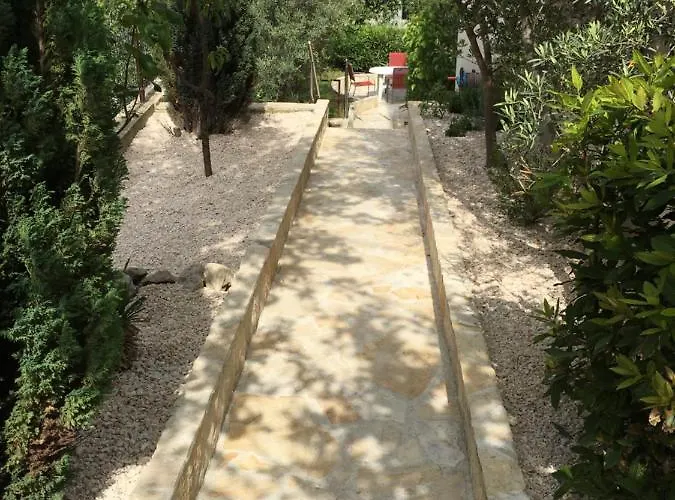 Dalmatia Διαμέρισμα Ποντστράνα